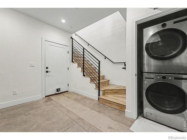 2016 W 46th Avenue, Denver, CO 80211