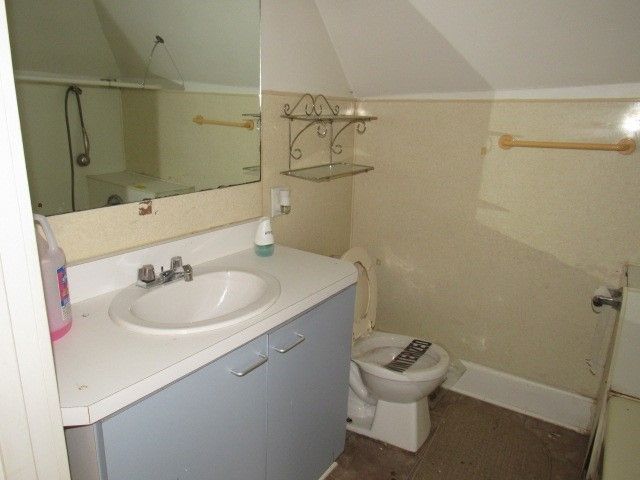 206 Lookout Avenue, Charleroi Boro, PA 15022