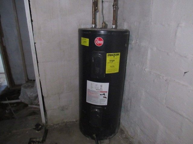 206 Lookout Avenue, Charleroi Boro, PA 15022