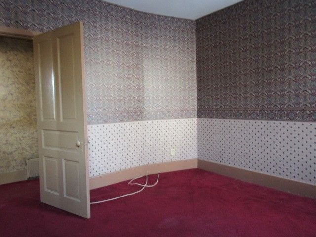 206 Lookout Avenue, Charleroi Boro, PA 15022