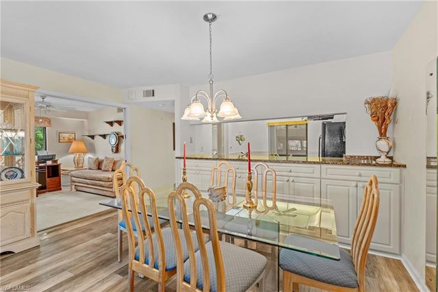 5776 Deauville CIR C208, Naples, FL 34112