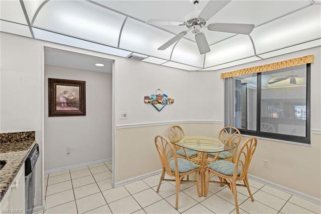 5776 Deauville CIR C208, Naples, FL 34112