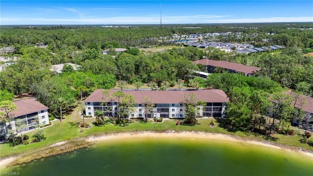 5776 Deauville CIR C208, Naples, FL 34112