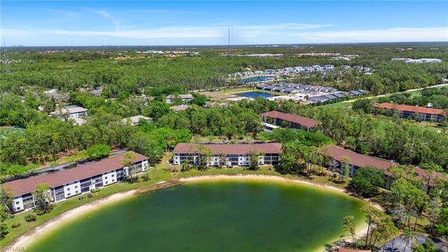 5776 Deauville CIR C208, Naples, FL 34112