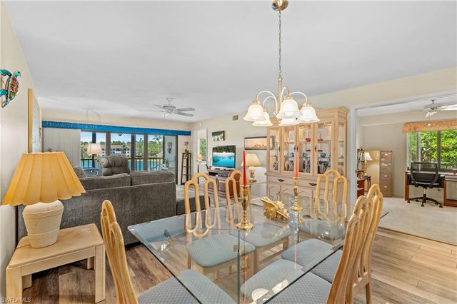 5776 Deauville CIR C208, Naples, FL 34112