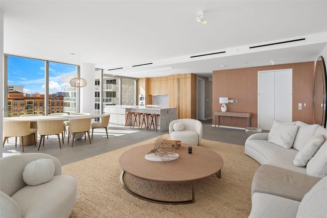 2000 S Ocean Dr 18B, Hallandale Beach, FL 33009