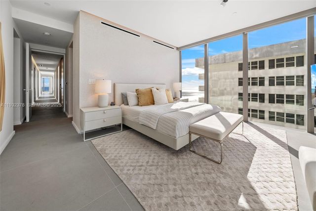 2000 S Ocean Dr 18B, Hallandale Beach, FL 33009