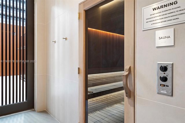 2000 S Ocean Dr 18B, Hallandale Beach, FL 33009