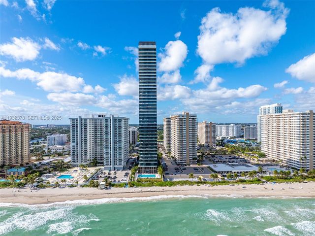 2000 S Ocean Dr 18B, Hallandale Beach, FL 33009