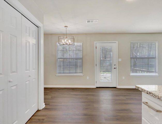 319 Coolwood Terrace, Hot Springs, AR 71913