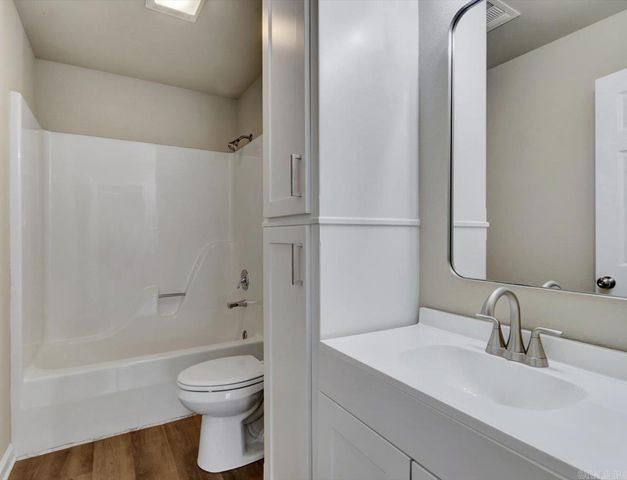 319 Coolwood Terrace, Hot Springs, AR 71913