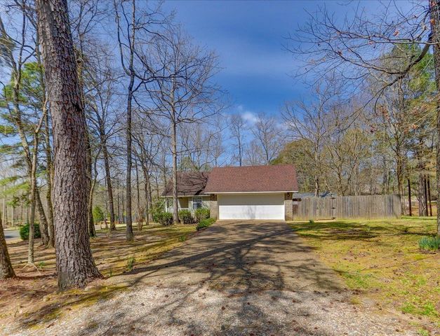 319 Coolwood Terrace, Hot Springs, AR 71913