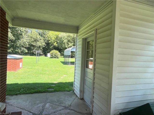 3603 Edgewood Drive, Greensboro, NC 27406