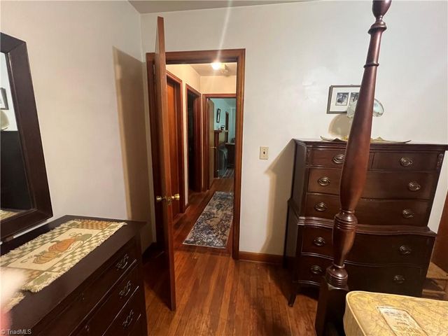 3603 Edgewood Drive, Greensboro, NC 27406