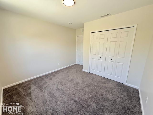 1046 S Pearce Street, Owosso, MI 48867