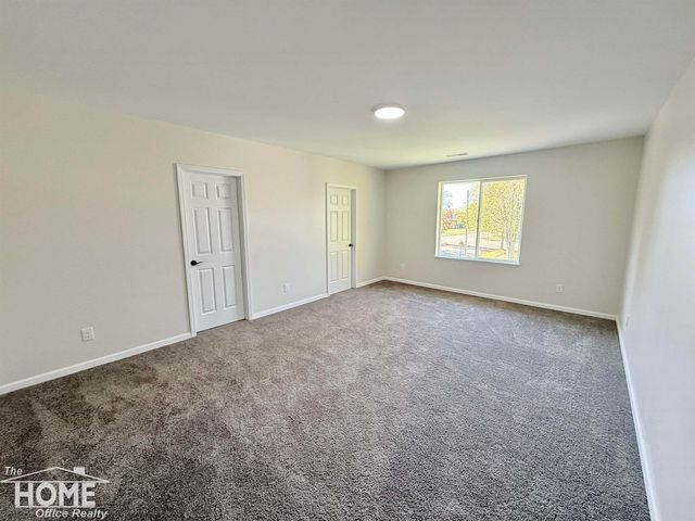 1046 S Pearce Street, Owosso, MI 48867