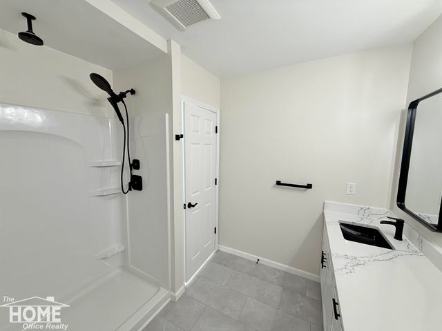 1046 S Pearce Street, Owosso, MI 48867