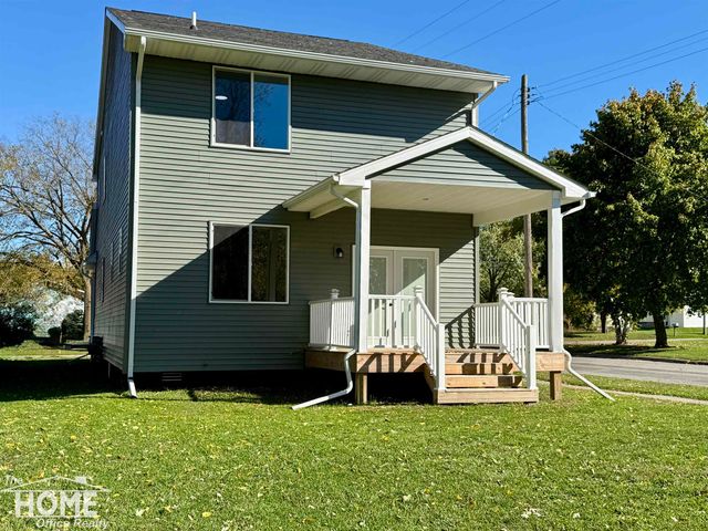 1046 S Pearce Street, Owosso, MI 48867