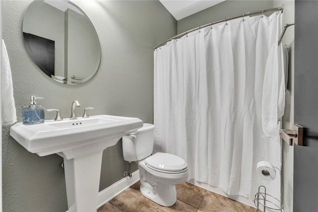 207 Devonhurst Drive, Seneca, SC 29678