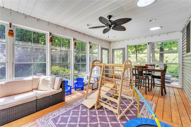 207 Devonhurst Drive, Seneca, SC 29678