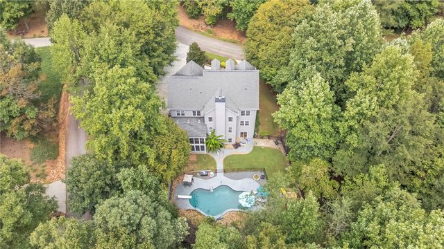207 Devonhurst Drive, Seneca, SC 29678