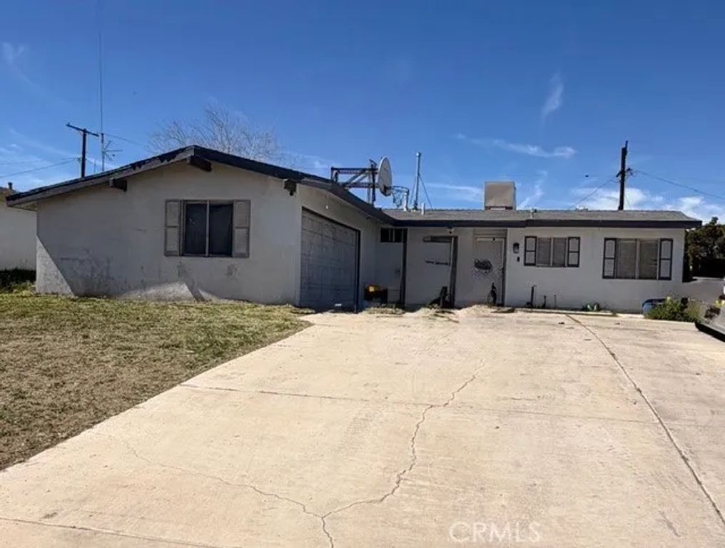 14378 Mojave, Victorville, CA 92395