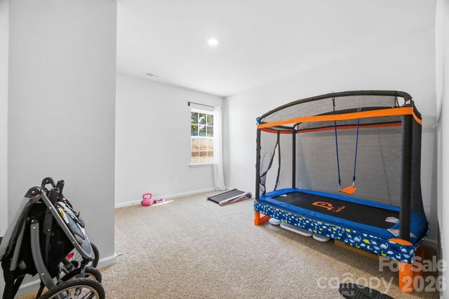 3016 Platinum Pointe Drive, Charlotte, NC 28227