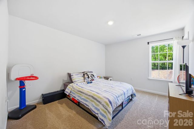 3016 Platinum Pointe Drive, Charlotte, NC 28227