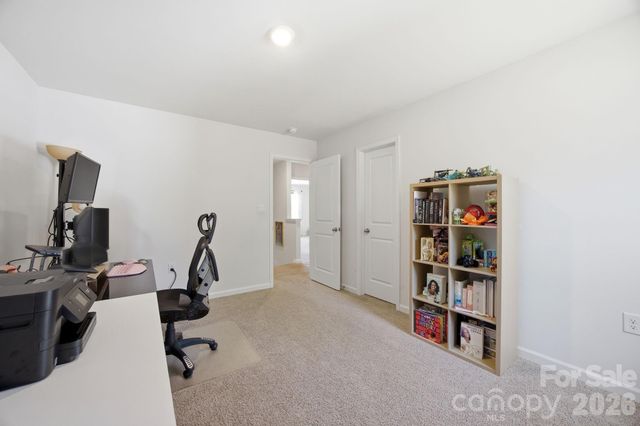 3016 Platinum Pointe Drive, Charlotte, NC 28227