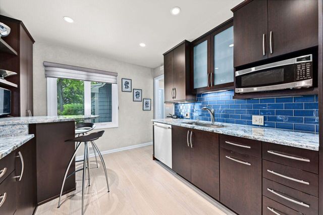 9125 N Briarwood COURT, Bayside, WI 53217