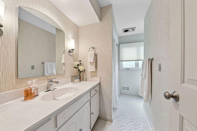 9125 N Briarwood COURT, Bayside, WI 53217