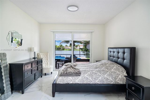 18451 NW 13th St, Pembroke Pines, FL 33029