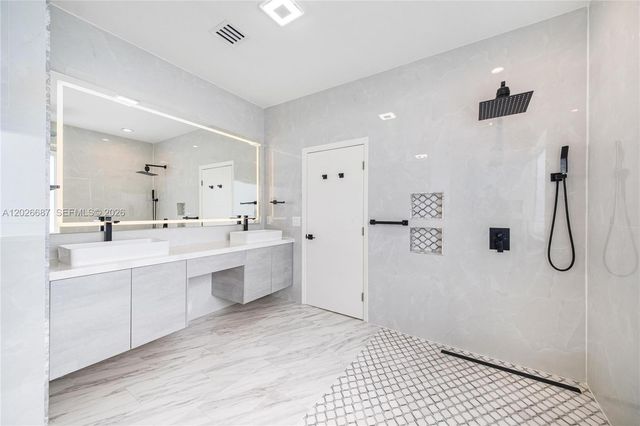 18451 NW 13th St, Pembroke Pines, FL 33029