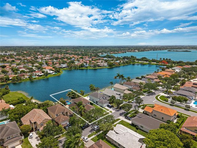 18451 NW 13th St, Pembroke Pines, FL 33029
