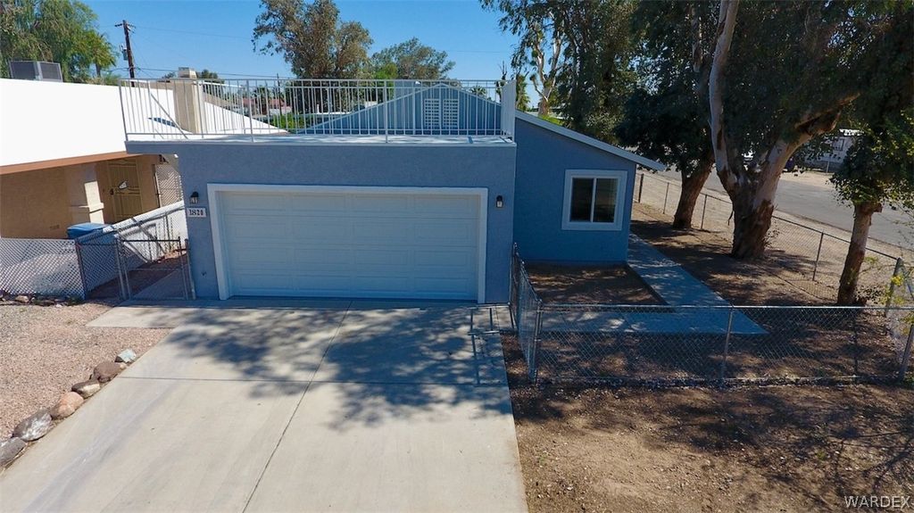 1820 Riverside Drive, Bullhead City, AZ 86442