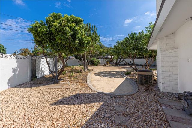 1243 E Live Oak Court, Anaheim, CA 92805