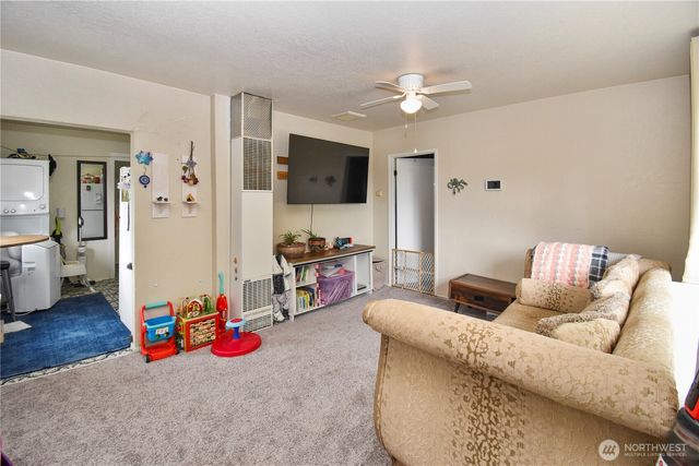 913 Broad Street, Mount Vernon, WA 98274
