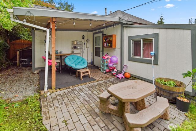 913 Broad Street, Mount Vernon, WA 98274
