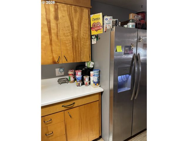 2478 MARION St, North Bend, OR 97459