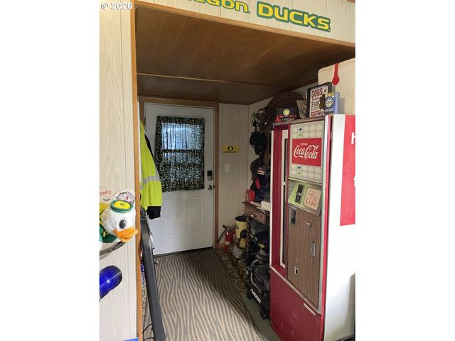 2478 MARION St, North Bend, OR 97459