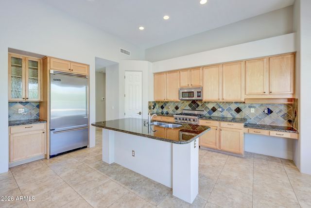 11290 E WHITETHORN Drive, Scottsdale, AZ 85262