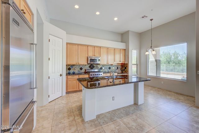 11290 E WHITETHORN Drive, Scottsdale, AZ 85262