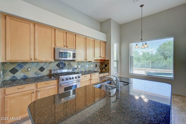 11290 E WHITETHORN Drive, Scottsdale, AZ 85262