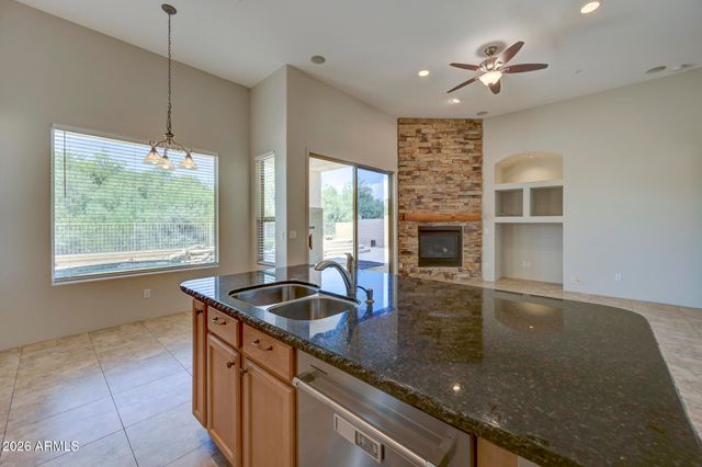 11290 E WHITETHORN Drive, Scottsdale, AZ 85262