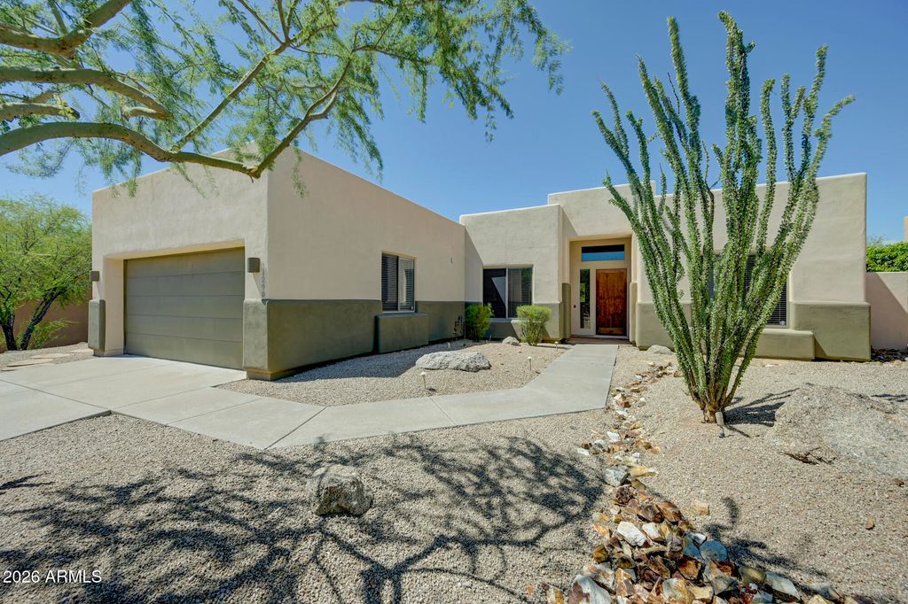 11290 E WHITETHORN Drive, Scottsdale, AZ 85262