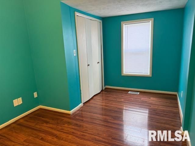 1621 N PARK Avenue, Herrin, IL 62948