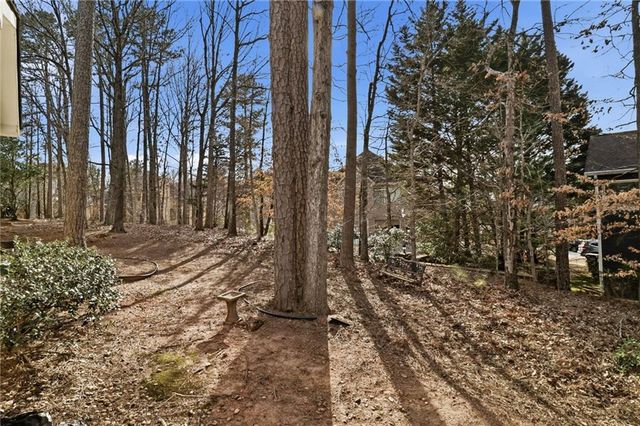 4619 Carina NW Drive, Acworth, GA 30101