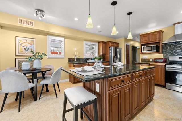 4685 Long Branch Ave, San Diego, CA 92107