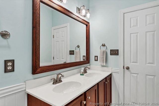 168 Home Stretch Lane, Raeford, NC 28376