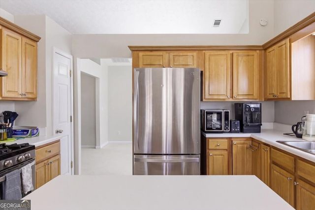 2818 Hillvale Cove Way, Lithonia, GA 30058